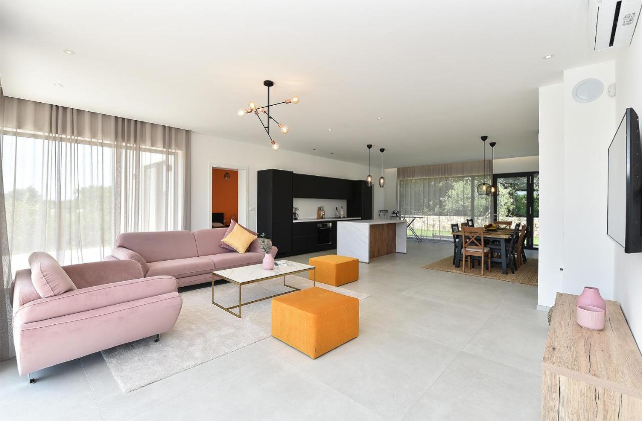 House Bijazici 2117